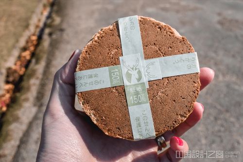 为了保护奈良的鹿，他创造了可食用的塑料袋与纸制品